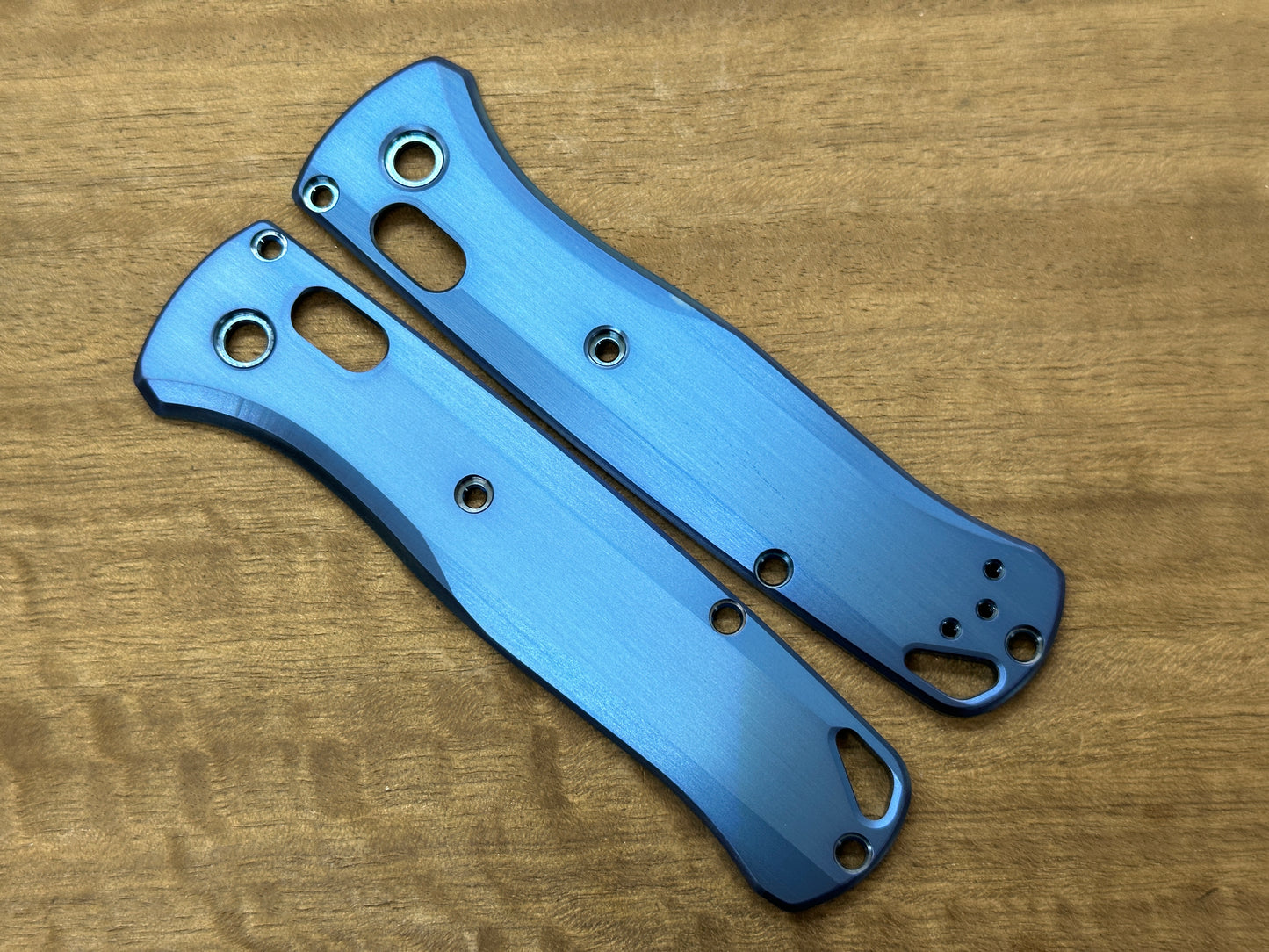 BLUE anodized Titanium Scales for Benchmade Bugout 535