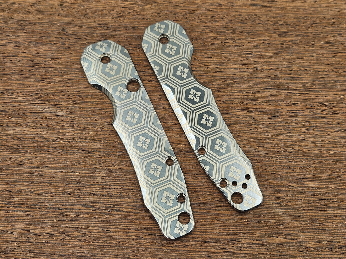 CLR Spyderco Smock<br>Titanium Standard Sakura