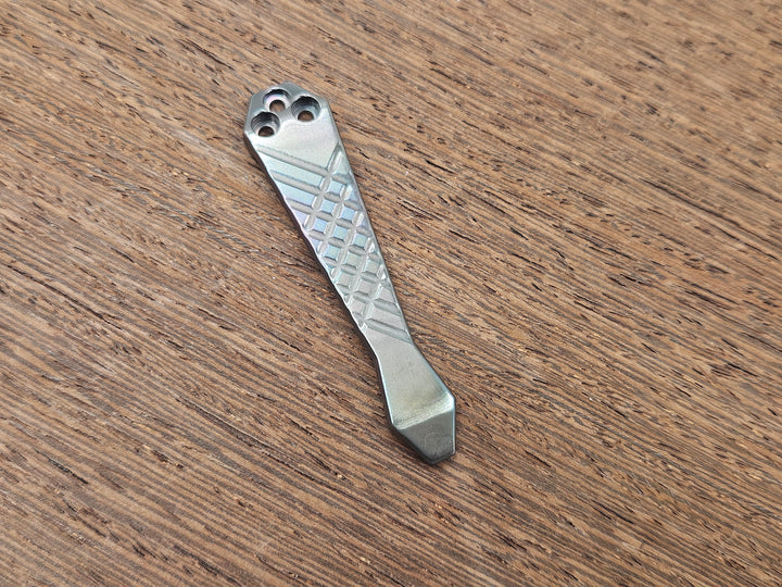 CLR Clip Spyderco Models<br>Zirconium Frag Oil Slick