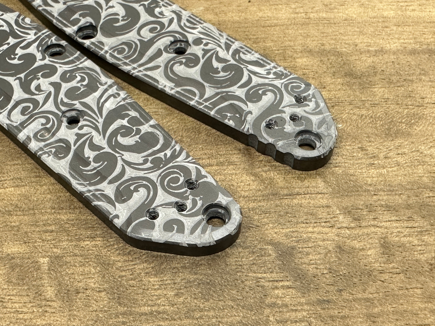 VICTORIA Zirconium Scales for Benchmade 940 Osborne
