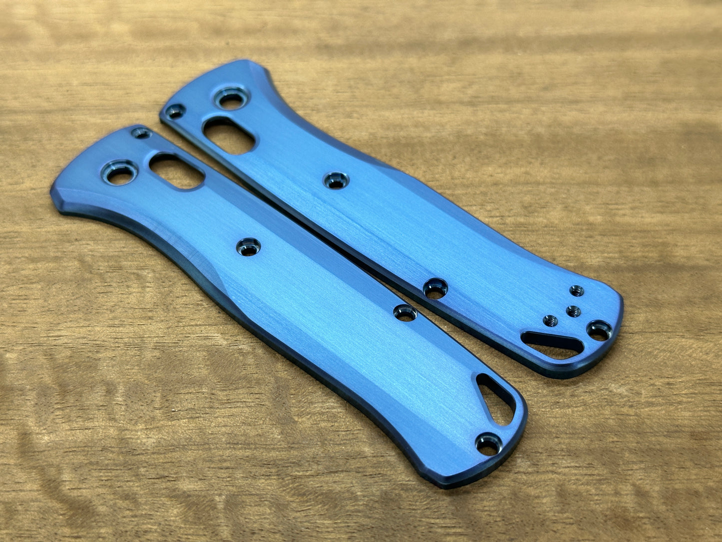 BLUE anodized Titanium Scales for Benchmade Bugout 535
