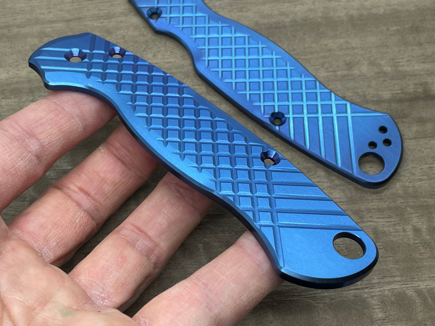 Blue anodized FRAG milled Titanium scales for Spyderco Paramilitary 2 PM2