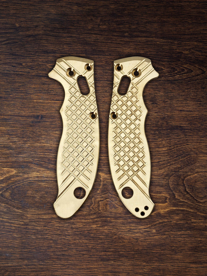 Spyderco Manix 2<br>Brass Frag