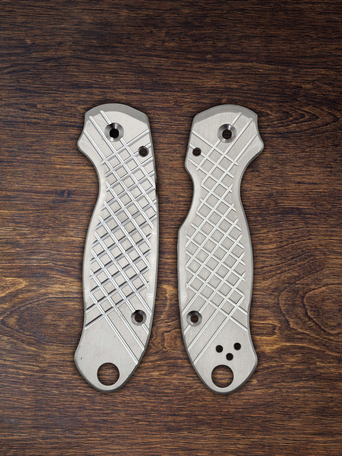 Spyderco Paramilitary 3<br>Titanium Frag