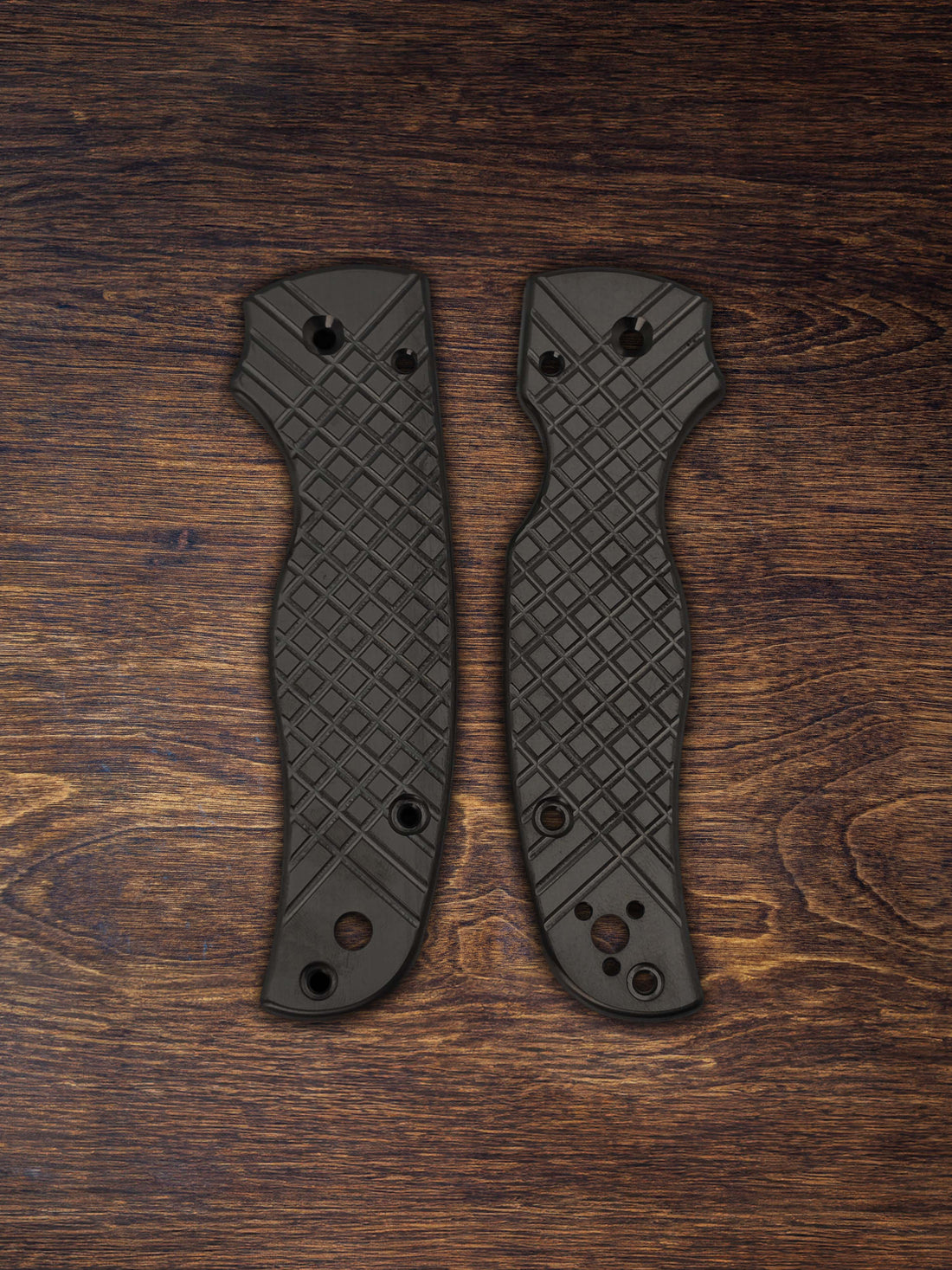 Spyderco Shaman<br>Zirconium Frag