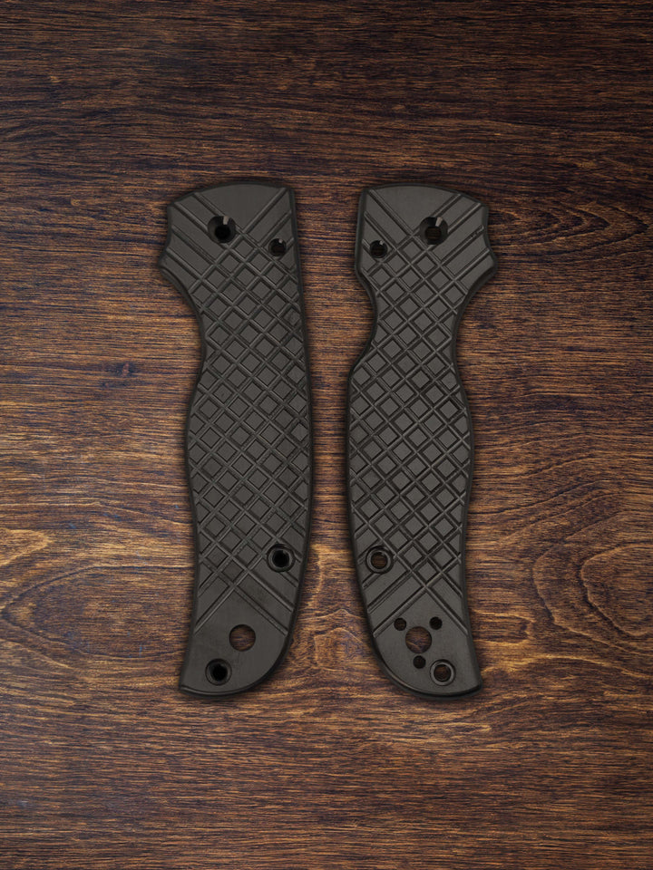 Spyderco Shaman<br>Zirconium Frag