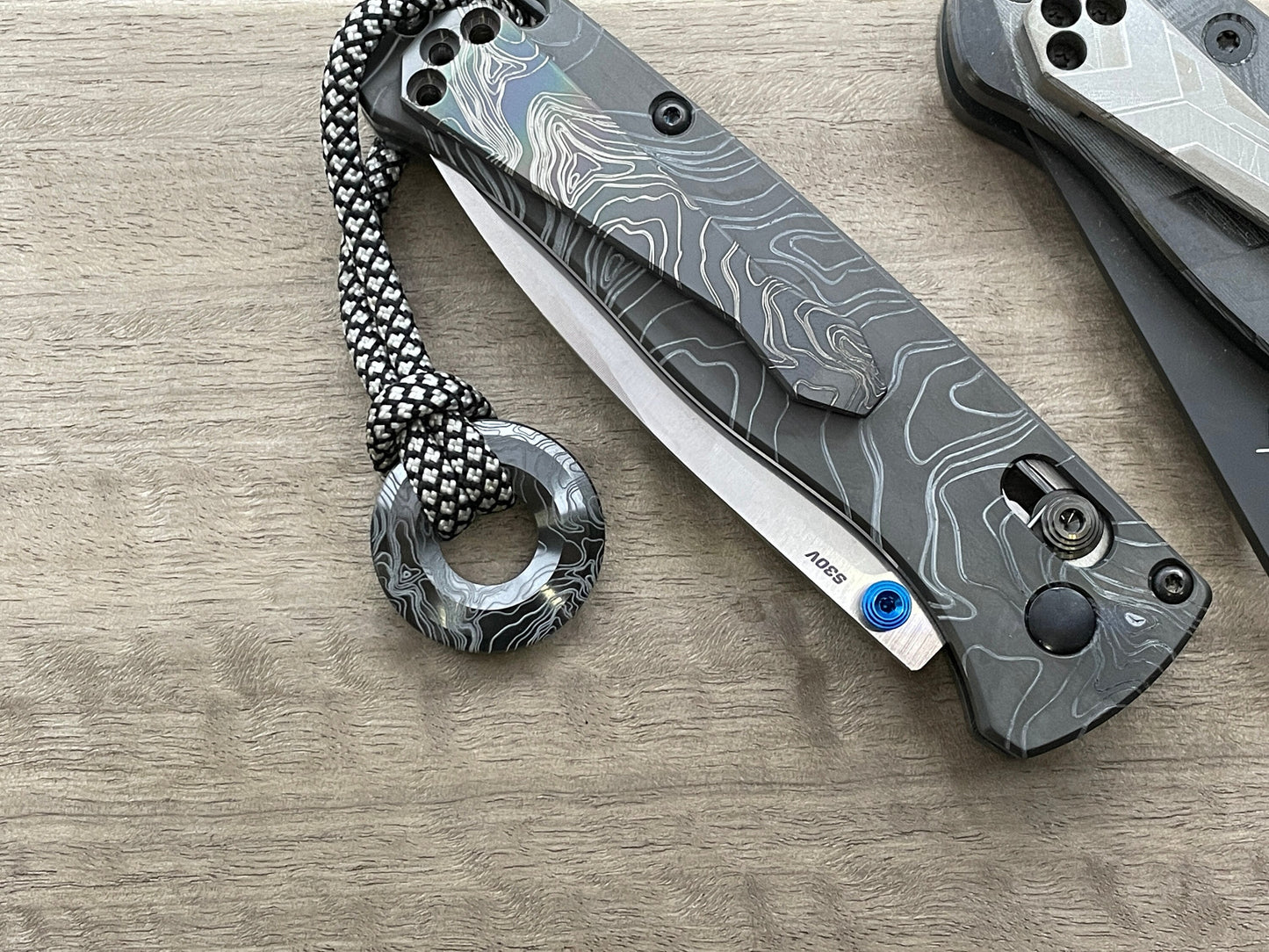 TOPO engraved black Zirconium lanyard bead Paracord bead Dog tag Friend