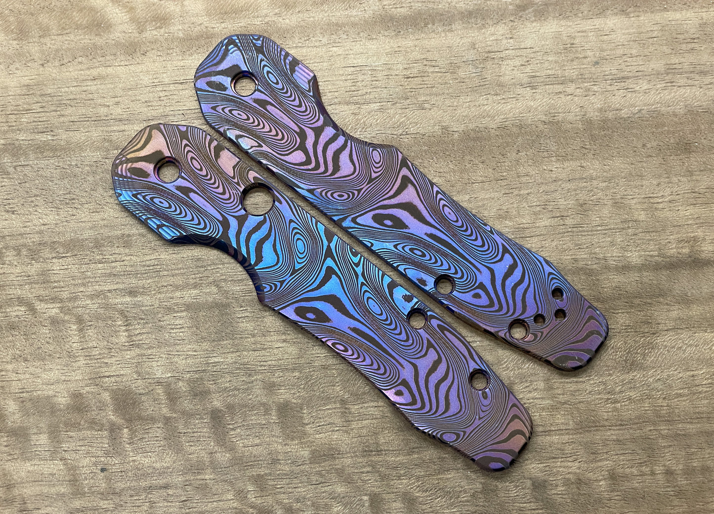 Dama FISH Flamed Titanium Scales for Spyderco SMOCK