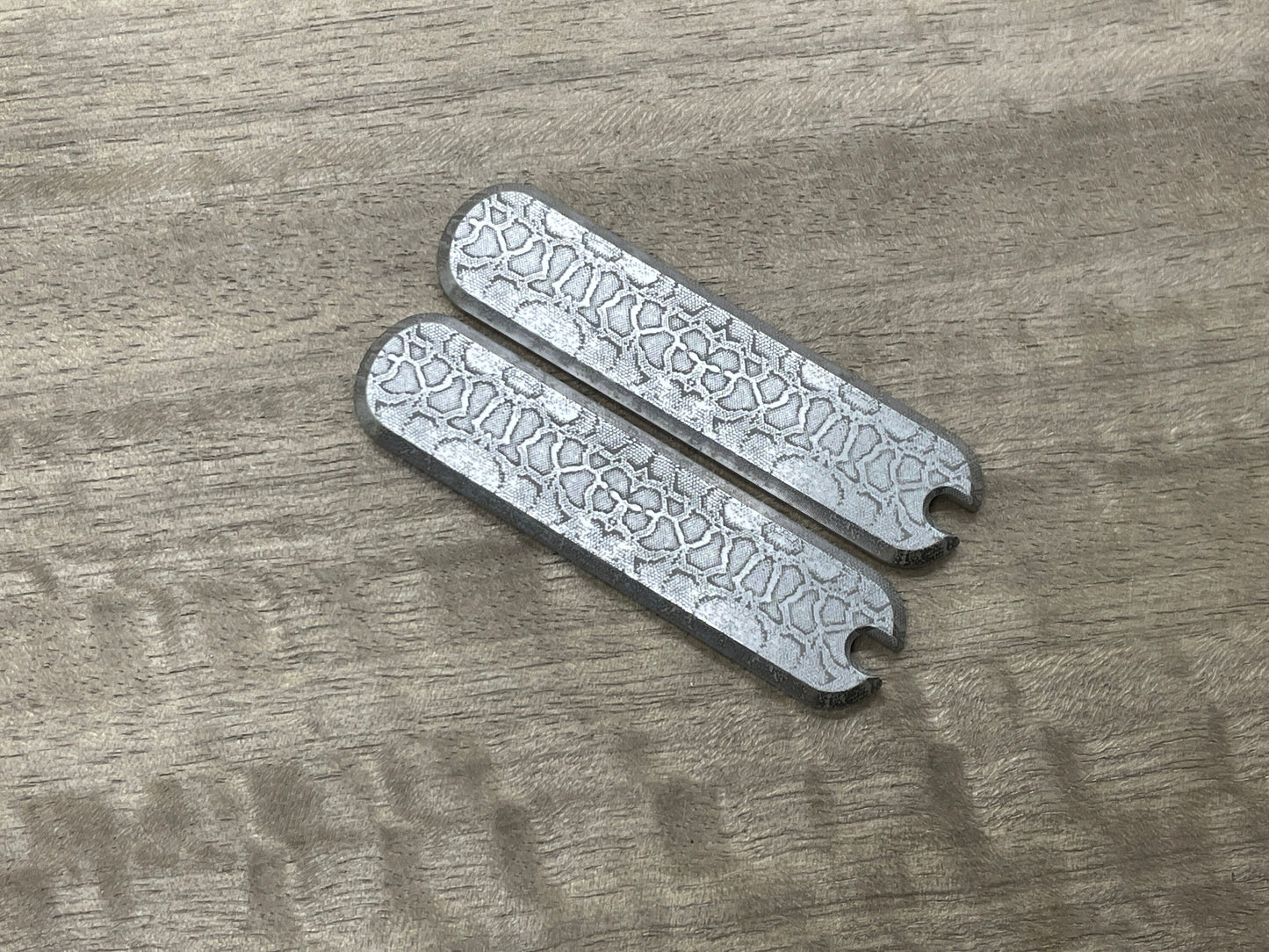 REPTILIAN engraved 58mm Titanium Scales for Swiss Army SAK