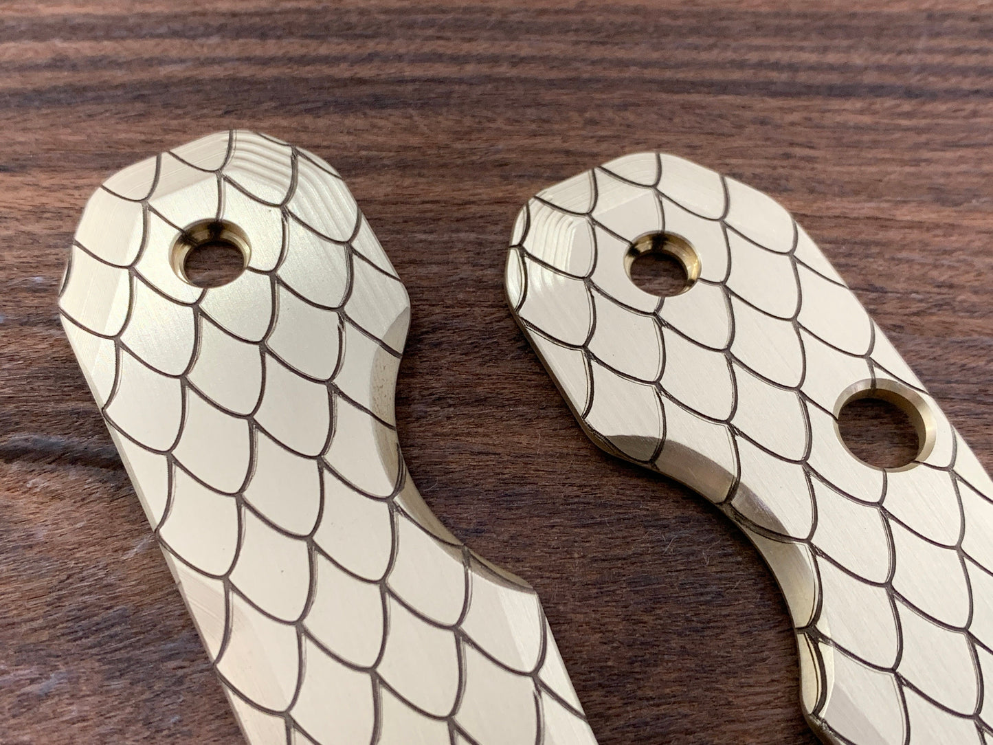 DRAGONSKIN Brass Scales for Spyderco SMOCK