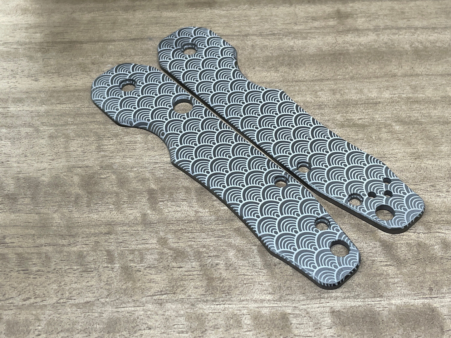 SEIGAIHA Black Zirconium Scales for Spyderco SMOCK