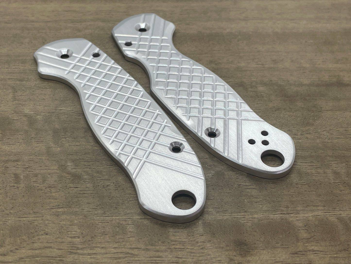 Redesigned FRAG milled Aerospace Aluminum Scales for Spyderco Para 3
