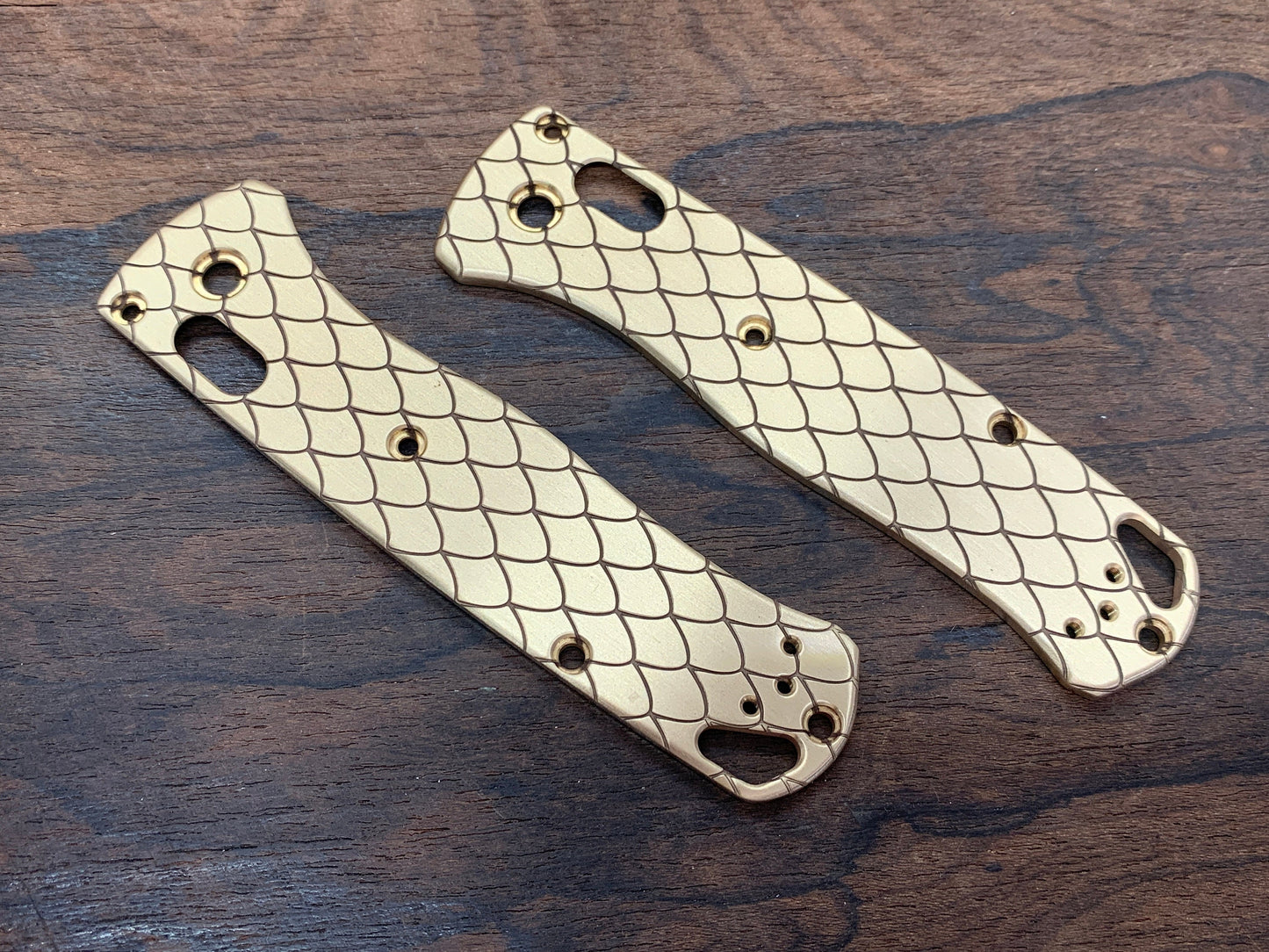 DRAGONSKIN Brass Scales for Benchmade Bugout 535