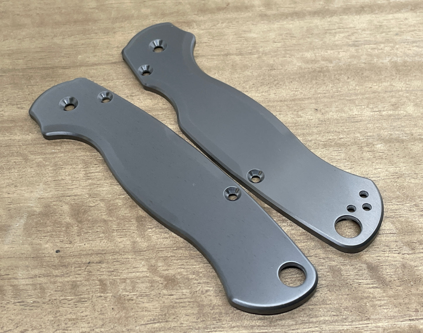 Brushed black Zirconium scales for Spyderco Paramilitary 2 PM2
