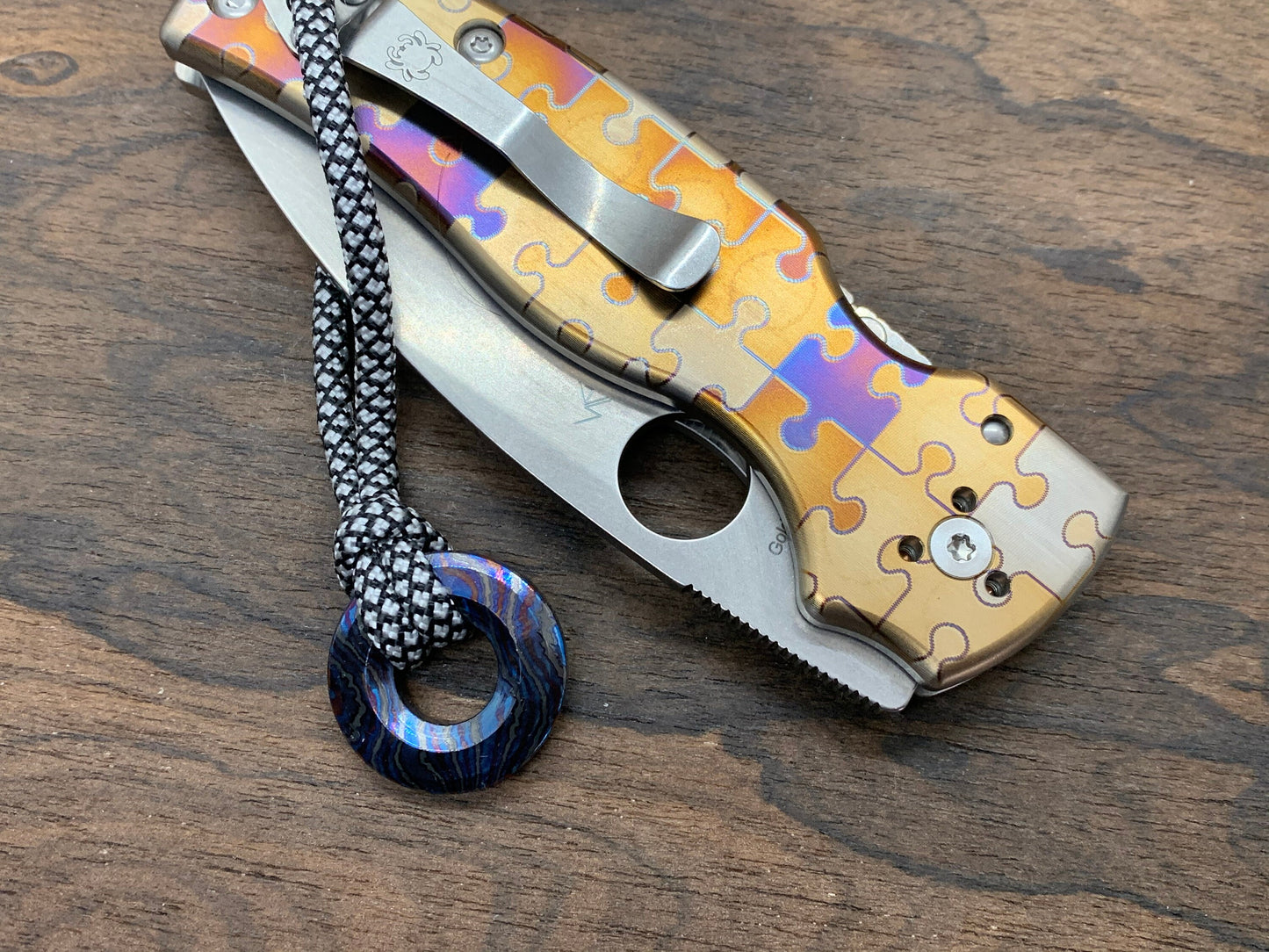 Jigsaw PUZZLES heat ano engraved Titanium Scales for SHAMAN Spyderco