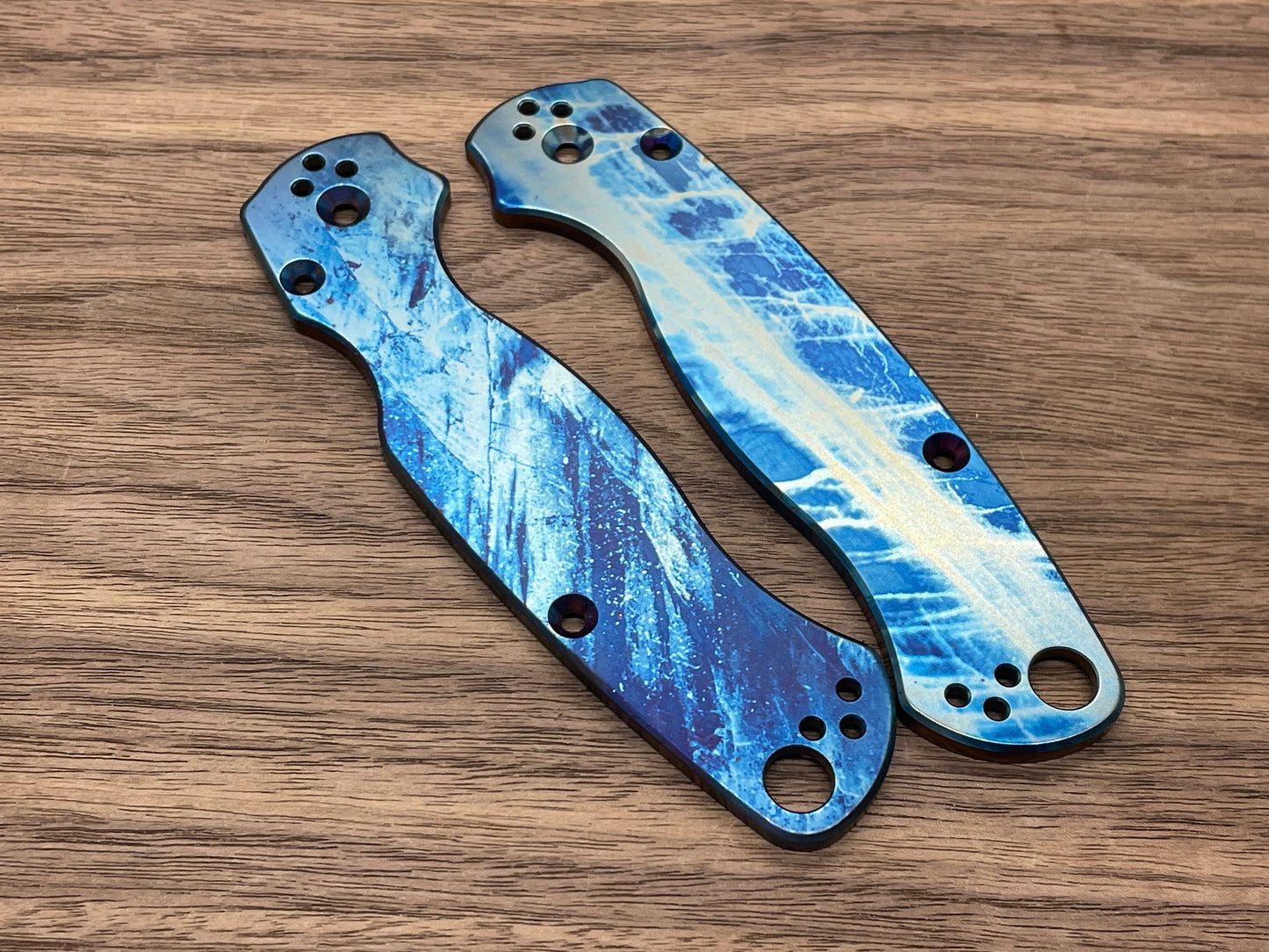 Flamed LABRADORITE engraved Titanium scales for Spyderco Paramilitary 2 PM2