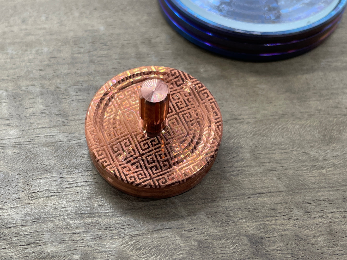 The OWL Copper Spinning Top PERFORMER