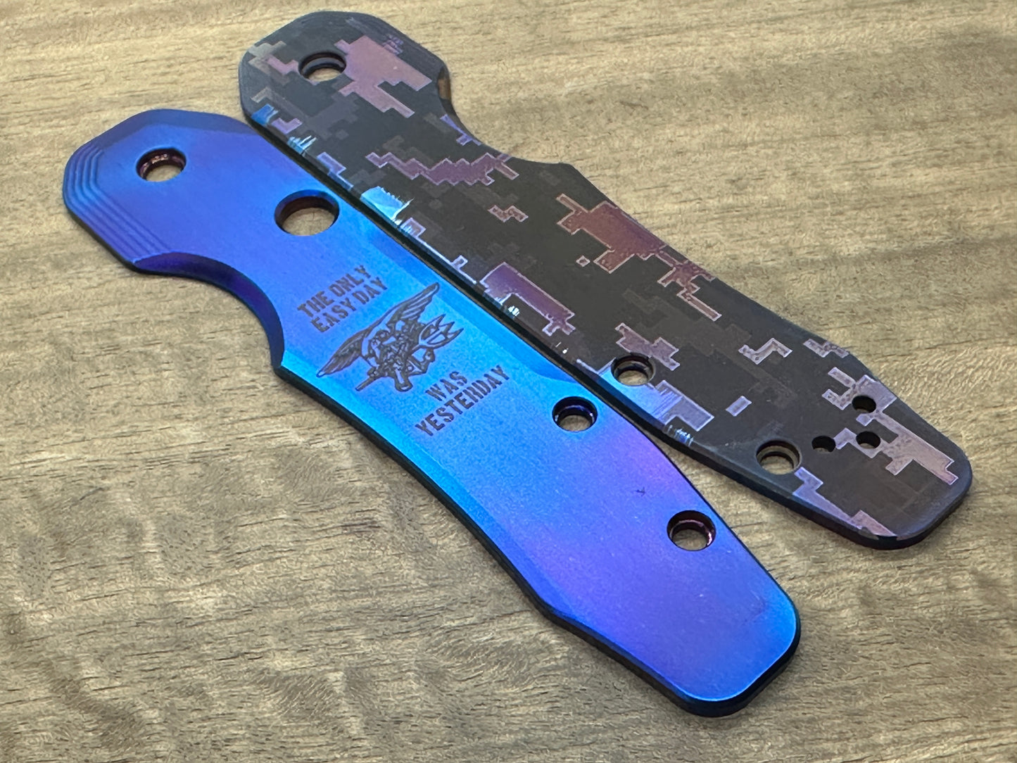 US NAVY Seals The only easy day was yesterday Flamed Titanium Scales for Spyderco SMOCK