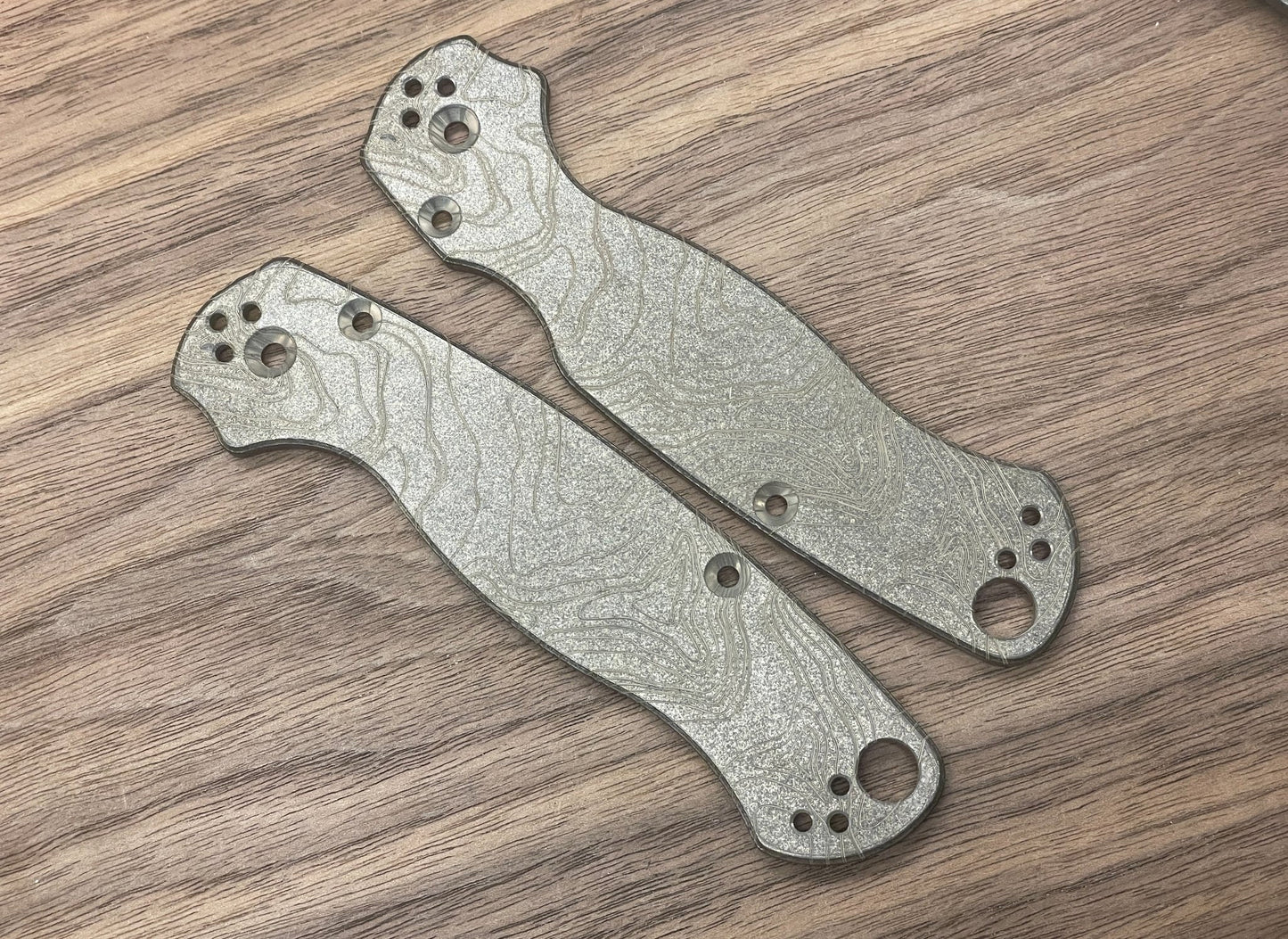 Battleworn TOPO engraved Titanium scales for Spyderco Paramilitary 2 PM2