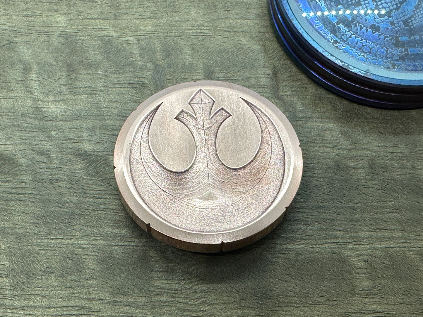 REBEL ALLIANCE Star Wars Deep engraved Copper Spinning Worry Coin Spinning Top
