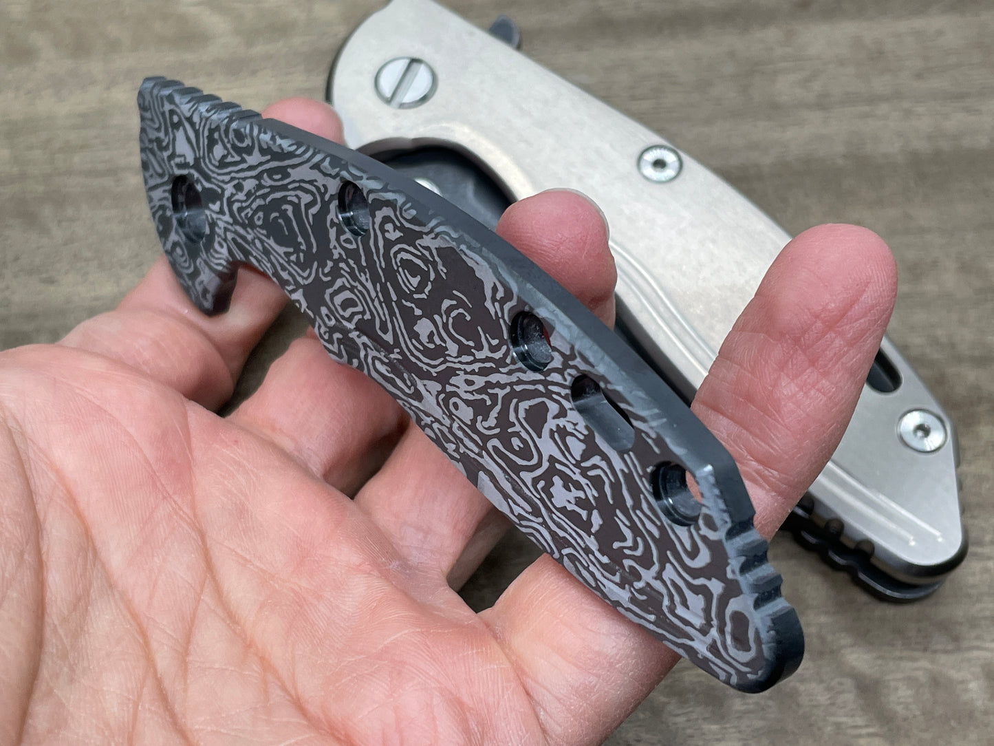 ALIEN engraved Black Zirconium scale for XM-18 3.5 HINDERER