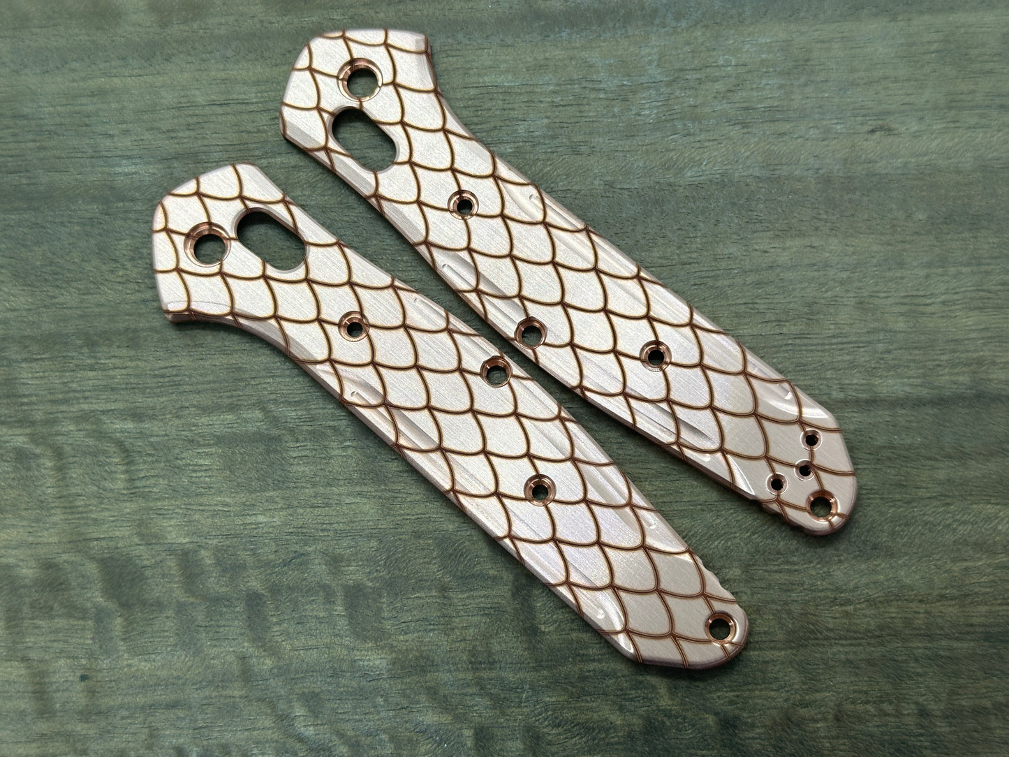 DRAGONSKIN engraved Copper Scales for Benchmade 940 Osborne