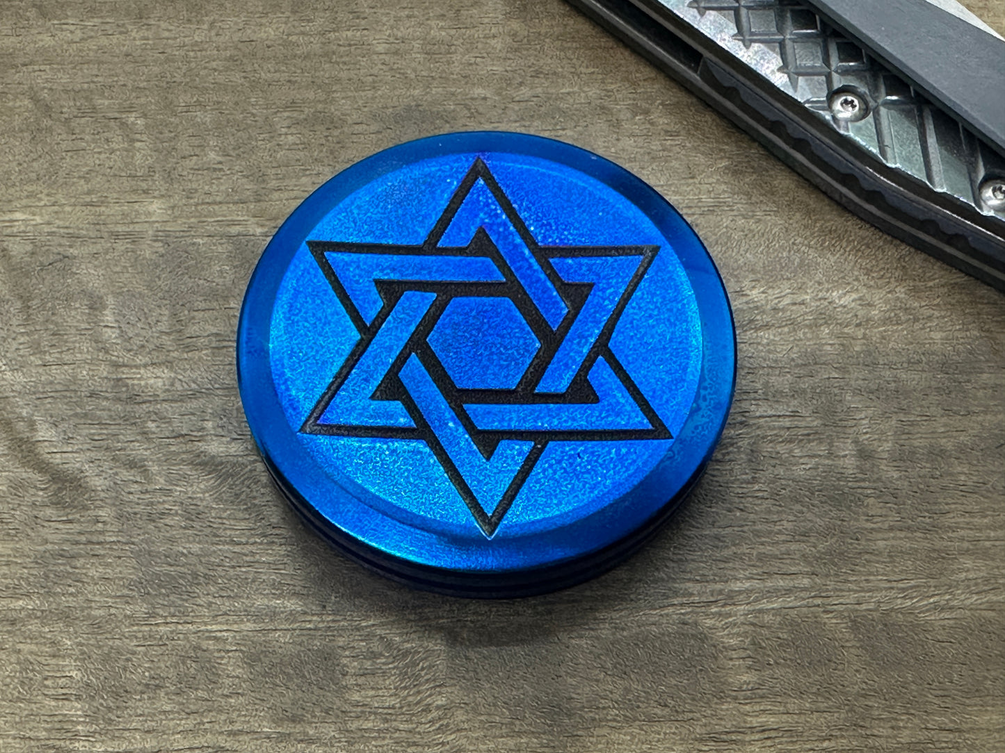 4 sizes Stars of David Flamed Titanium Challenge Coin Worry Coin