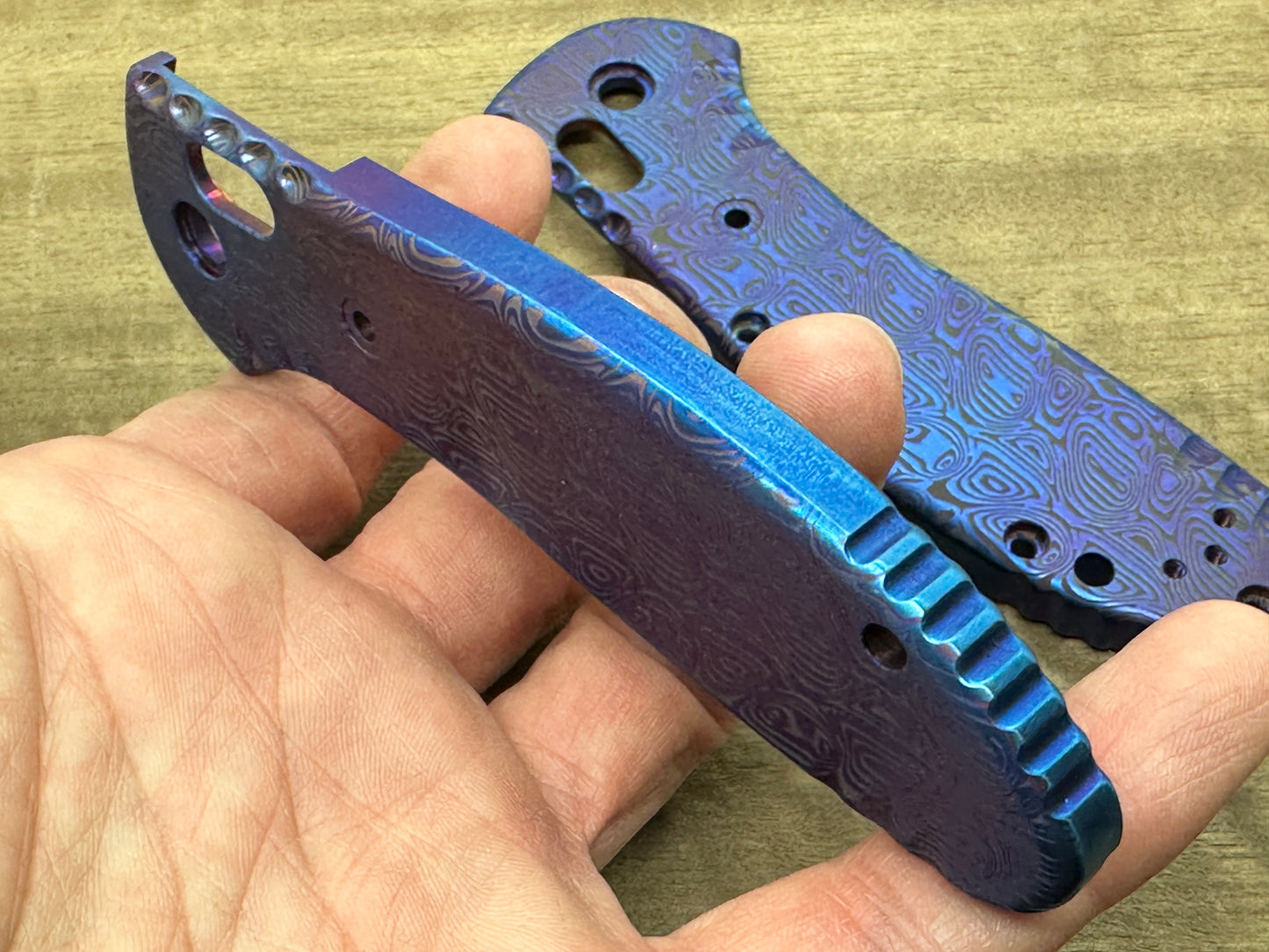 Dama AEGR Flamed Titanium Scales for Benchmade GRIPTILIAN 551 & 550