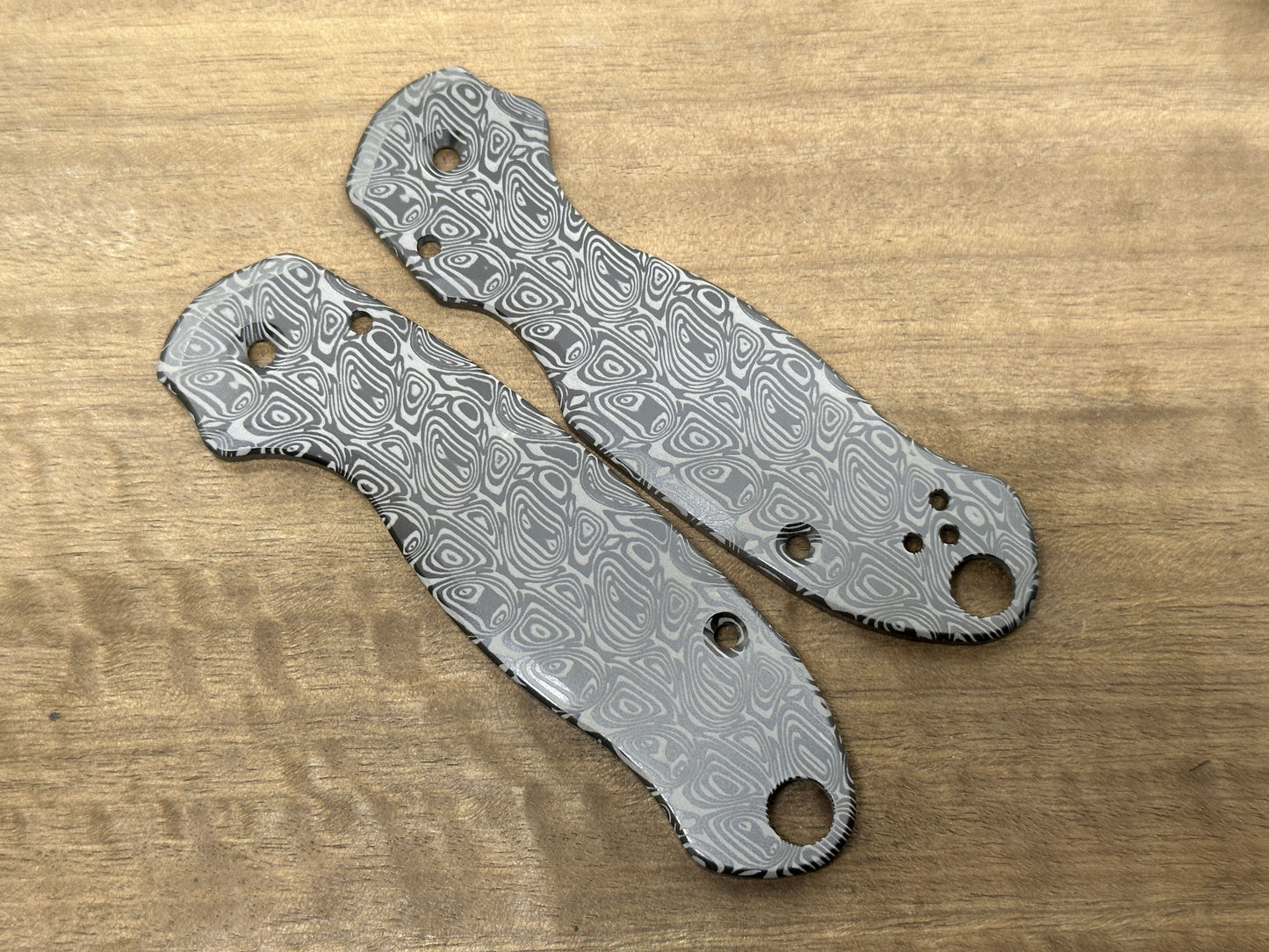 Dama AEGR Zirconium Scales for Spyderco Para 3