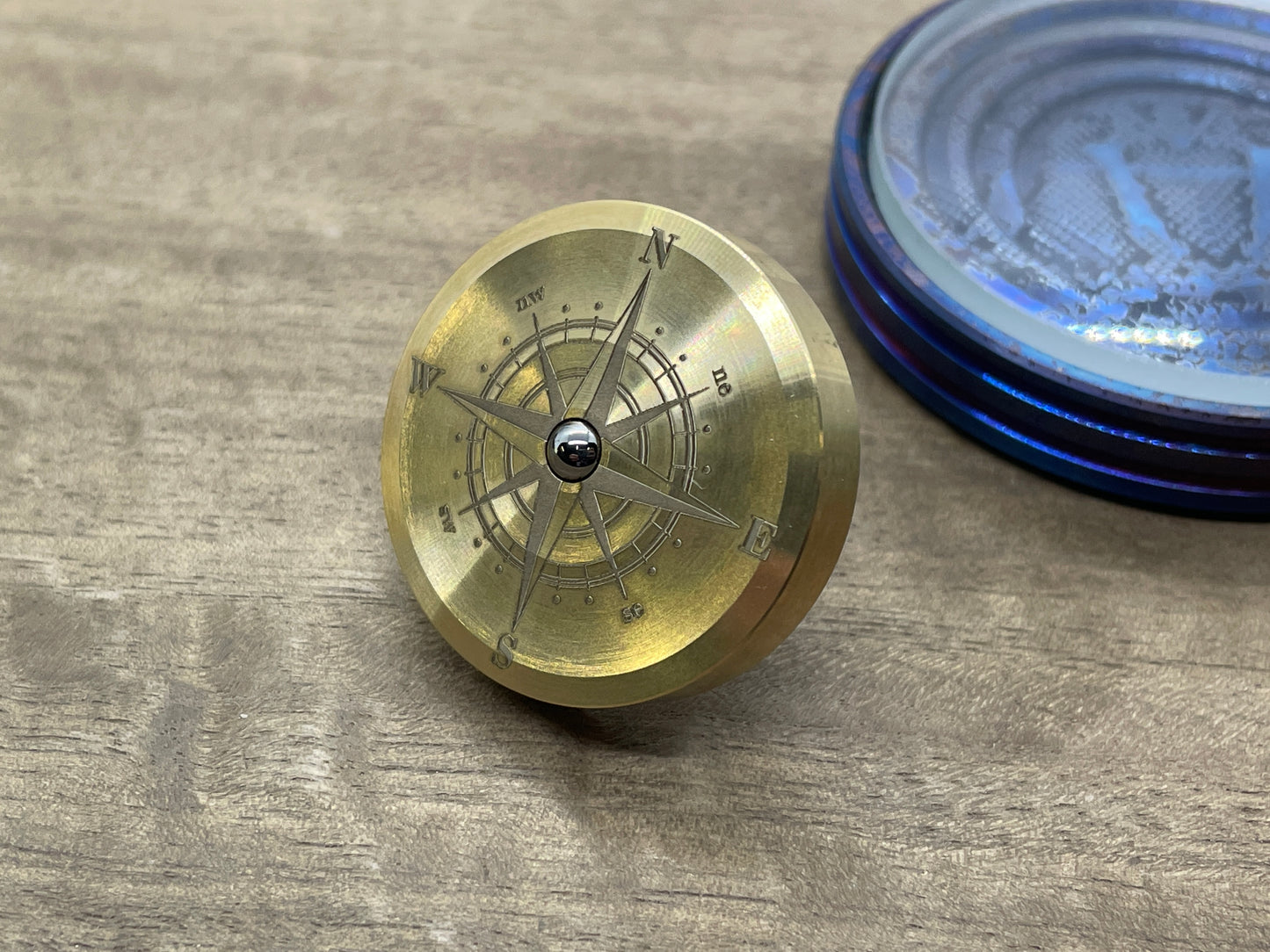 COMPASS Brassa Spinning Top PERFORMER