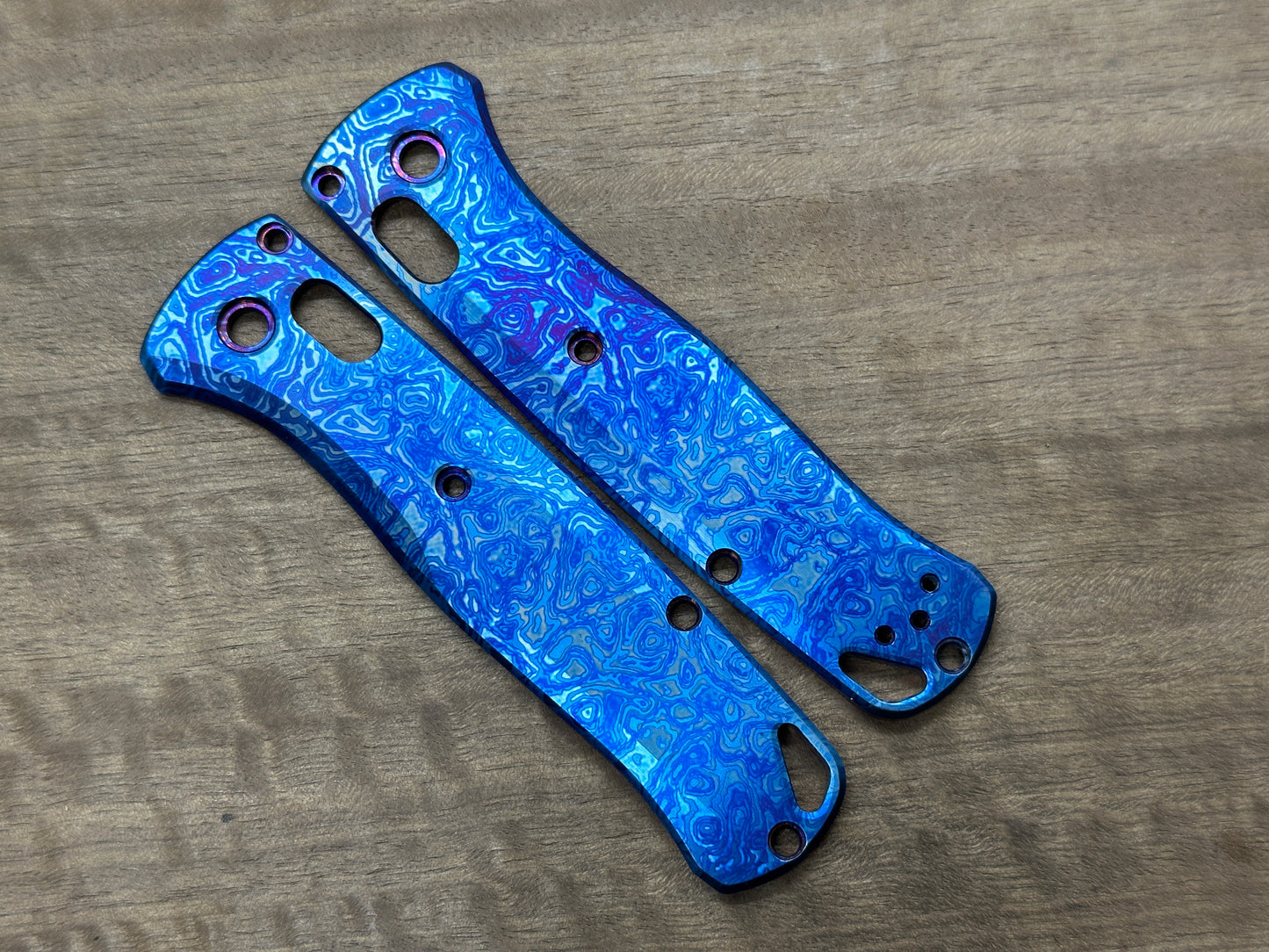 ALIEN Flamed Titanium Scales for Benchmade Bugout 535