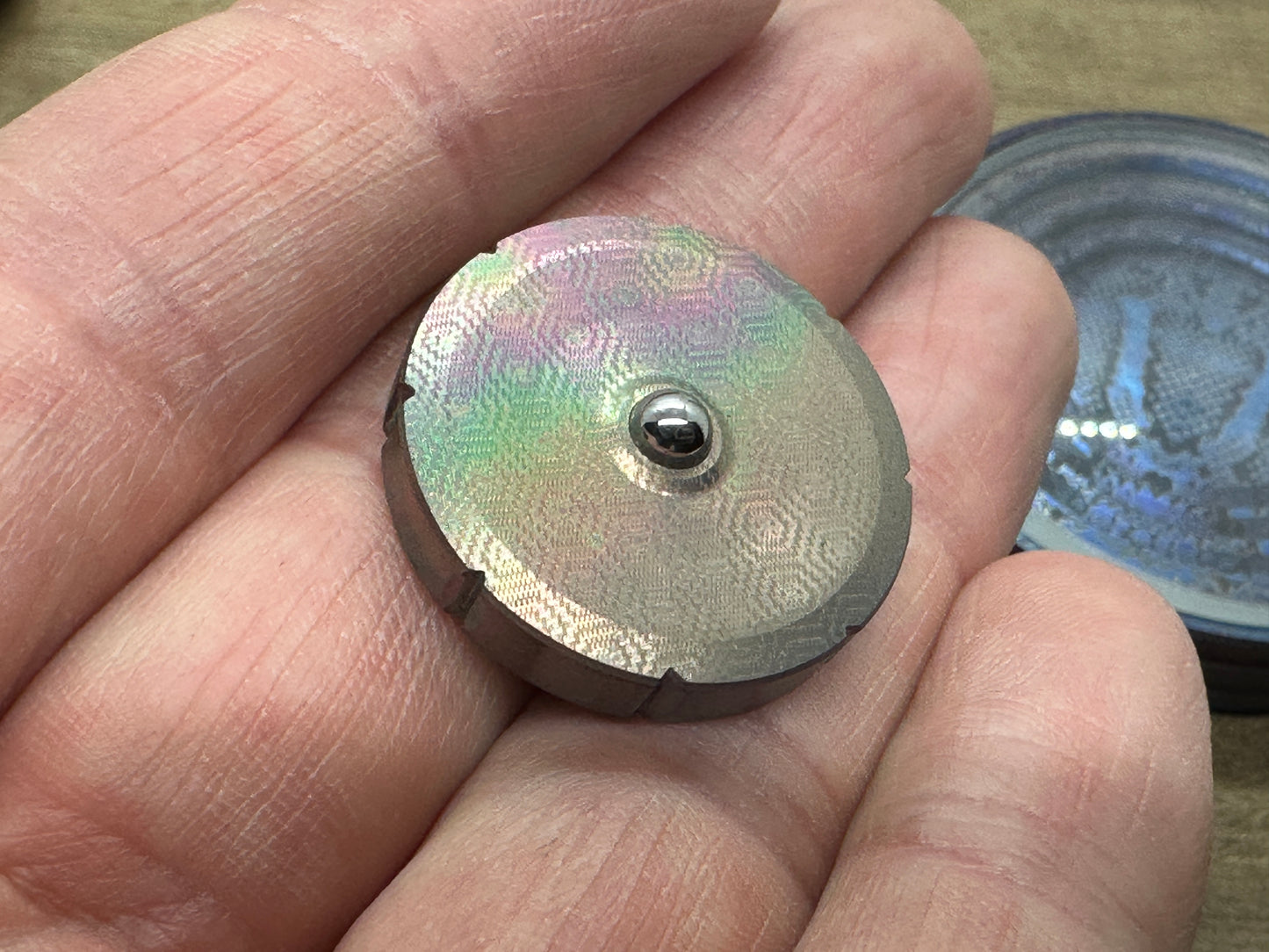 Oil Slick Honeycomb Titanium Spinning Worry Coin Spinning Top