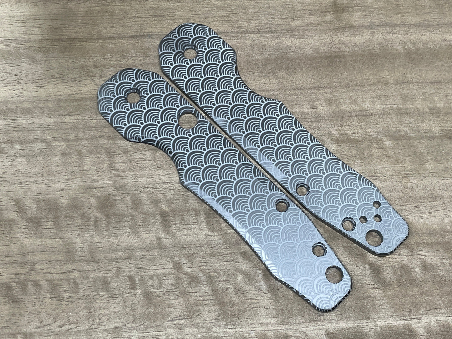 SEIGAIHA Black Zirconium Scales for Spyderco SMOCK