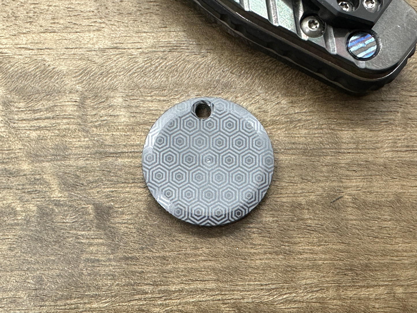 HONEYCOMB engraved Black Zirconium Pendant Keychain