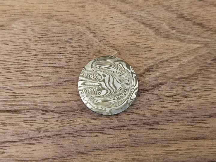 CLR Everyday Coin 100<br>Titanium Dama Fish