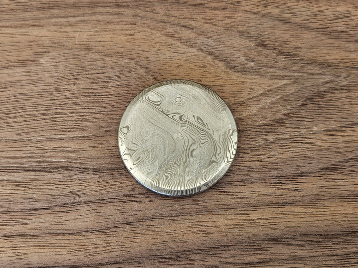 CLR Everyday Coin 148<br>Titanium Dama Fish