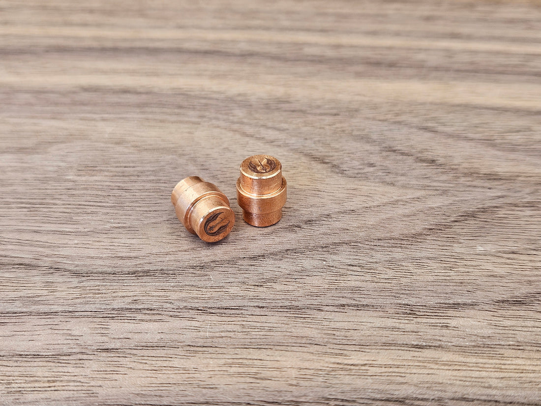 CLR Copper Lanyard Hole Plug<br>Spyderco Manix 2 Jedi