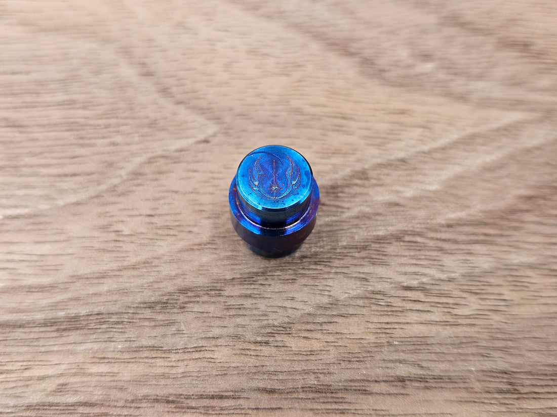 CLR Titanium Lanyard Hole Plug<br>Spyderco Manix 2 Jedi Flamed