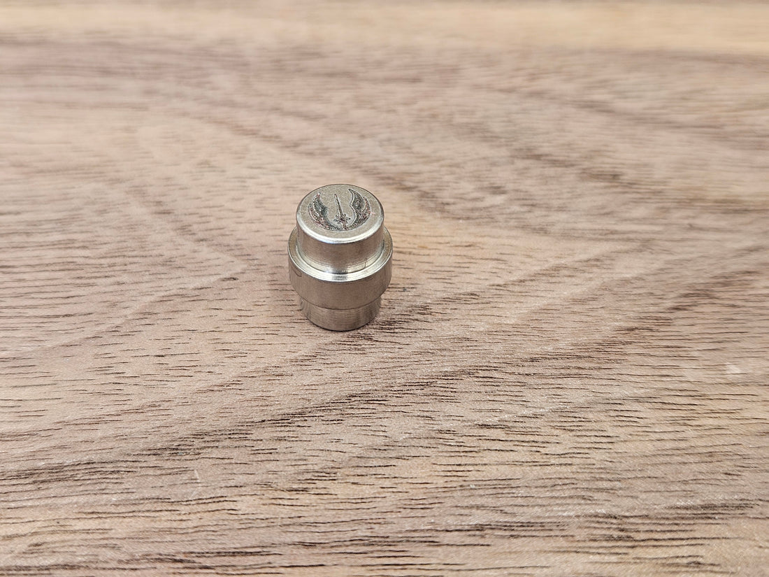 CLR Titanium Lanyard Hole Plug<br>Spyderco PM2 & PM3 Jedi