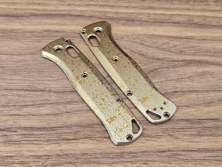 CLR Benchmade Bugout 535<br>Titanium Standard<br>Alien Gold ano