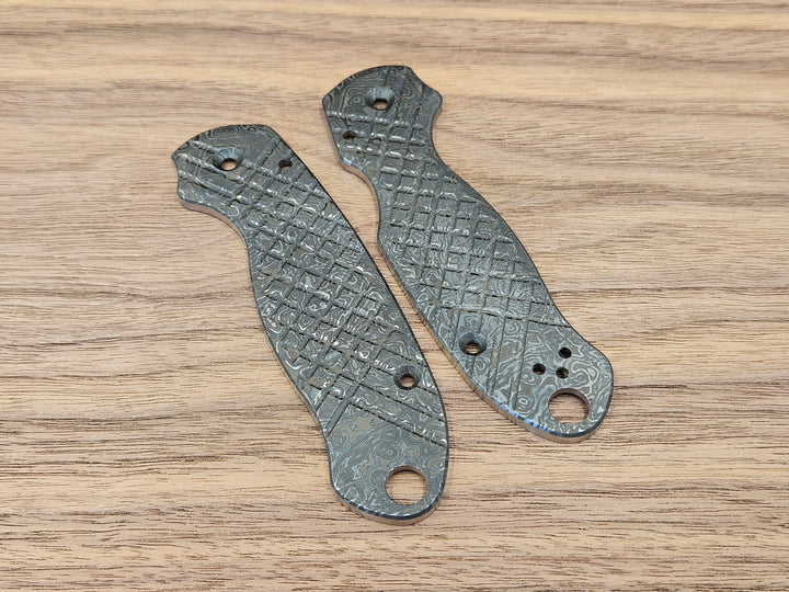 CLR Spyderco Paramilitary 3<br>Titanium Frag Alien Black