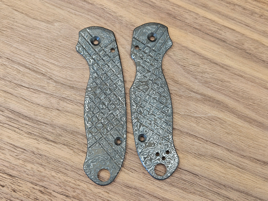 CLR Spyderco Paramilitary 3<br>Titanium Frag Alien Black