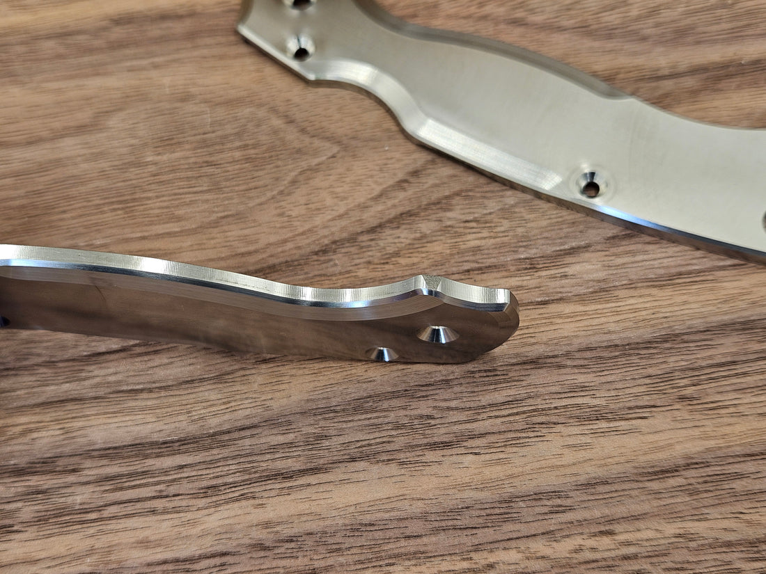 CLR Spyderco Paramilitary 2<br>Zirconium Standard