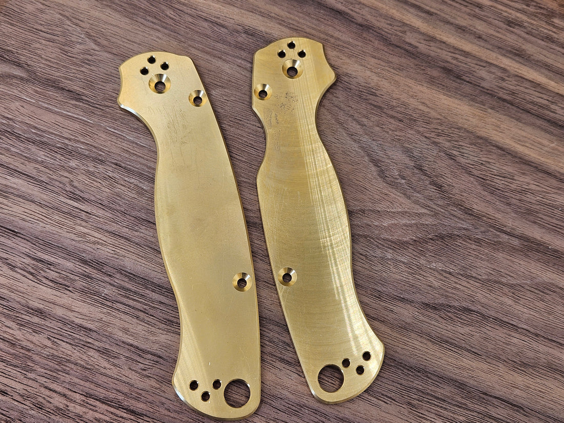 CLR Spyderco Paramilitary 2<br>Brass Standard