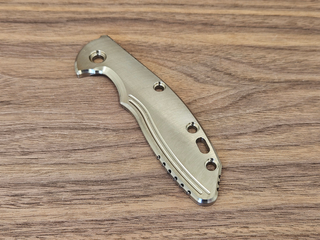 CLR<br>Hinderer XM 18 3.5 Titanium Standard