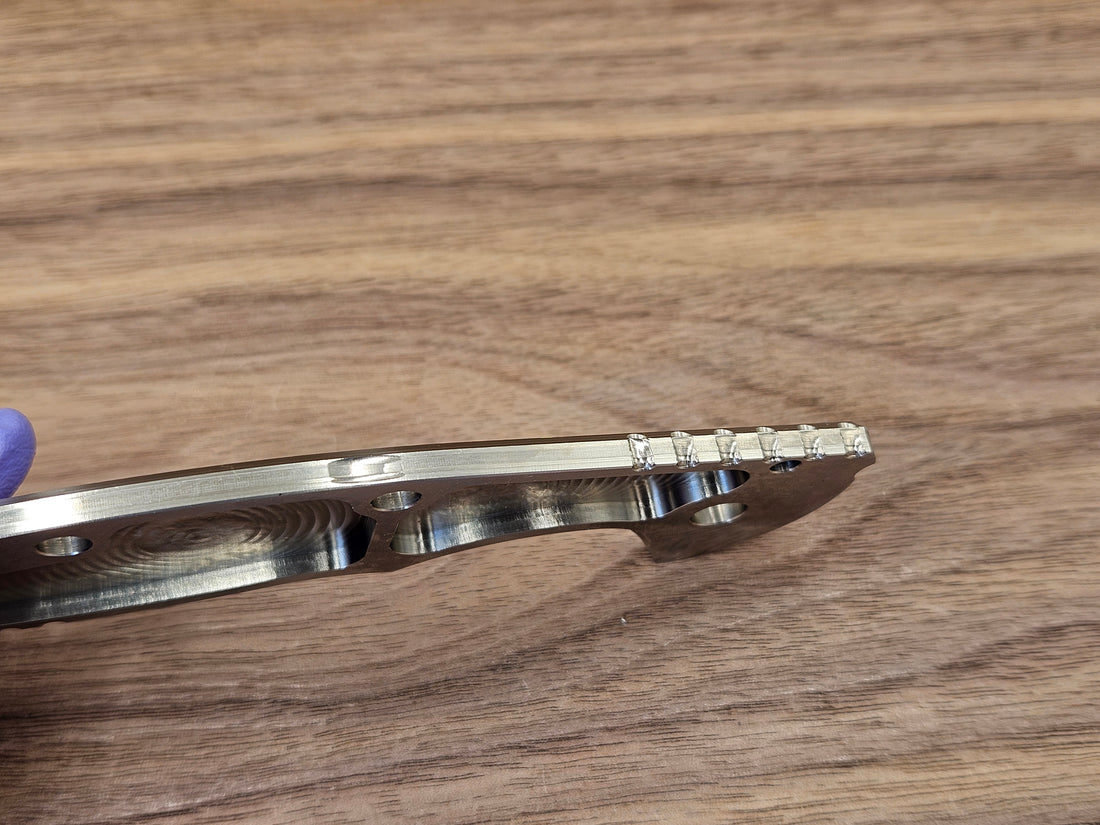 CLR<br>Hinderer XM 18 3.5 Titanium Standard