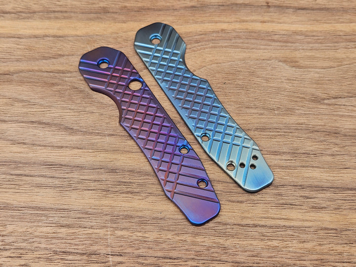 CLR Spyderco Smock<br>Titanium Frag Blue and Purple Flamed
