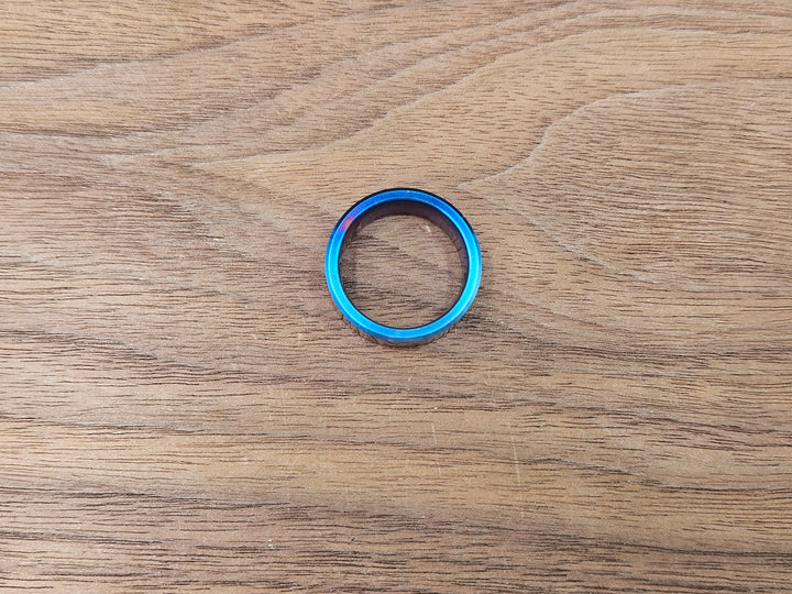 CLR Ring Essential Titanium Flamed size 8