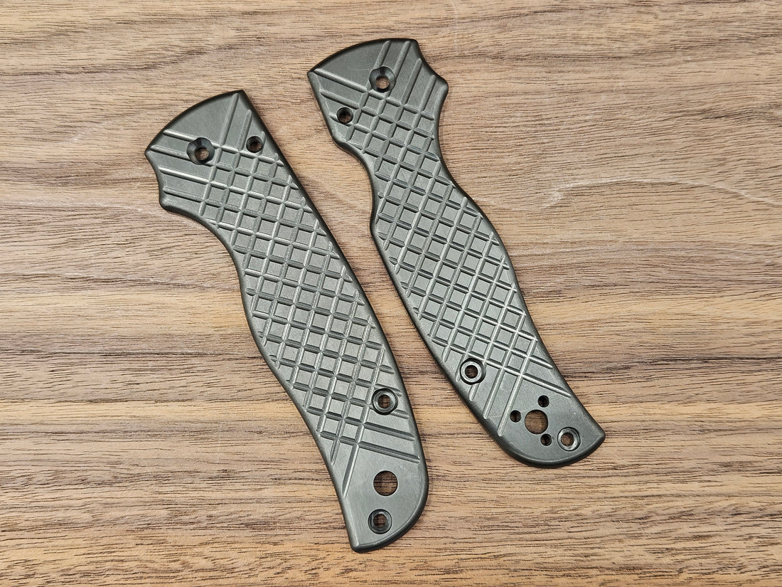 CLR Spyderco Shaman<br>Zirconium Frag Black