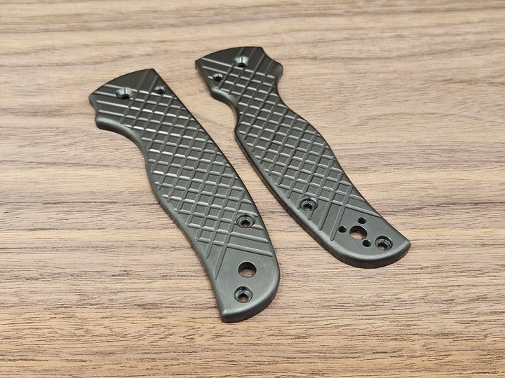 CLR Spyderco Shaman<br>Zirconium Frag Black